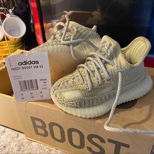 Toddler Yeezy boost 350